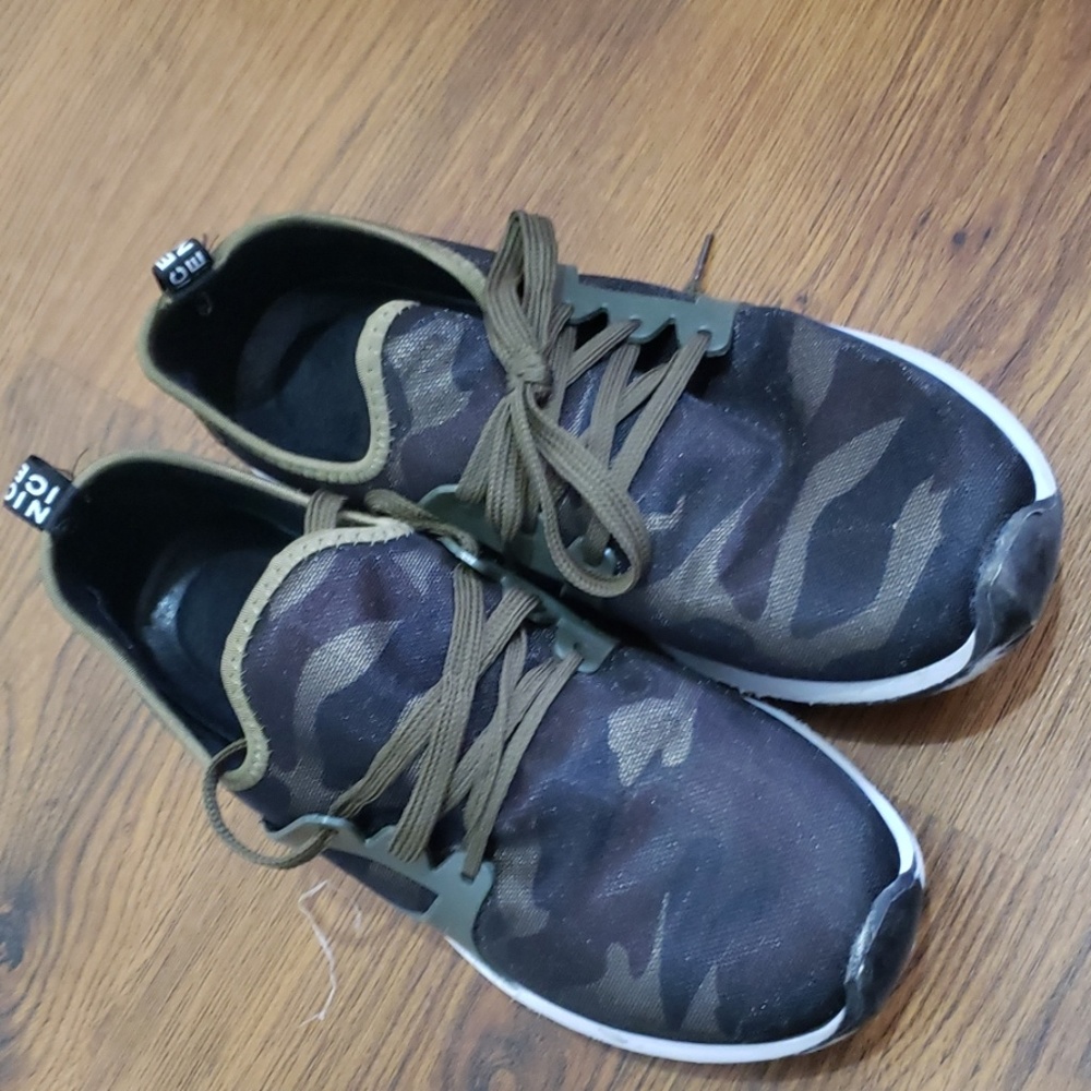 Men's shoe